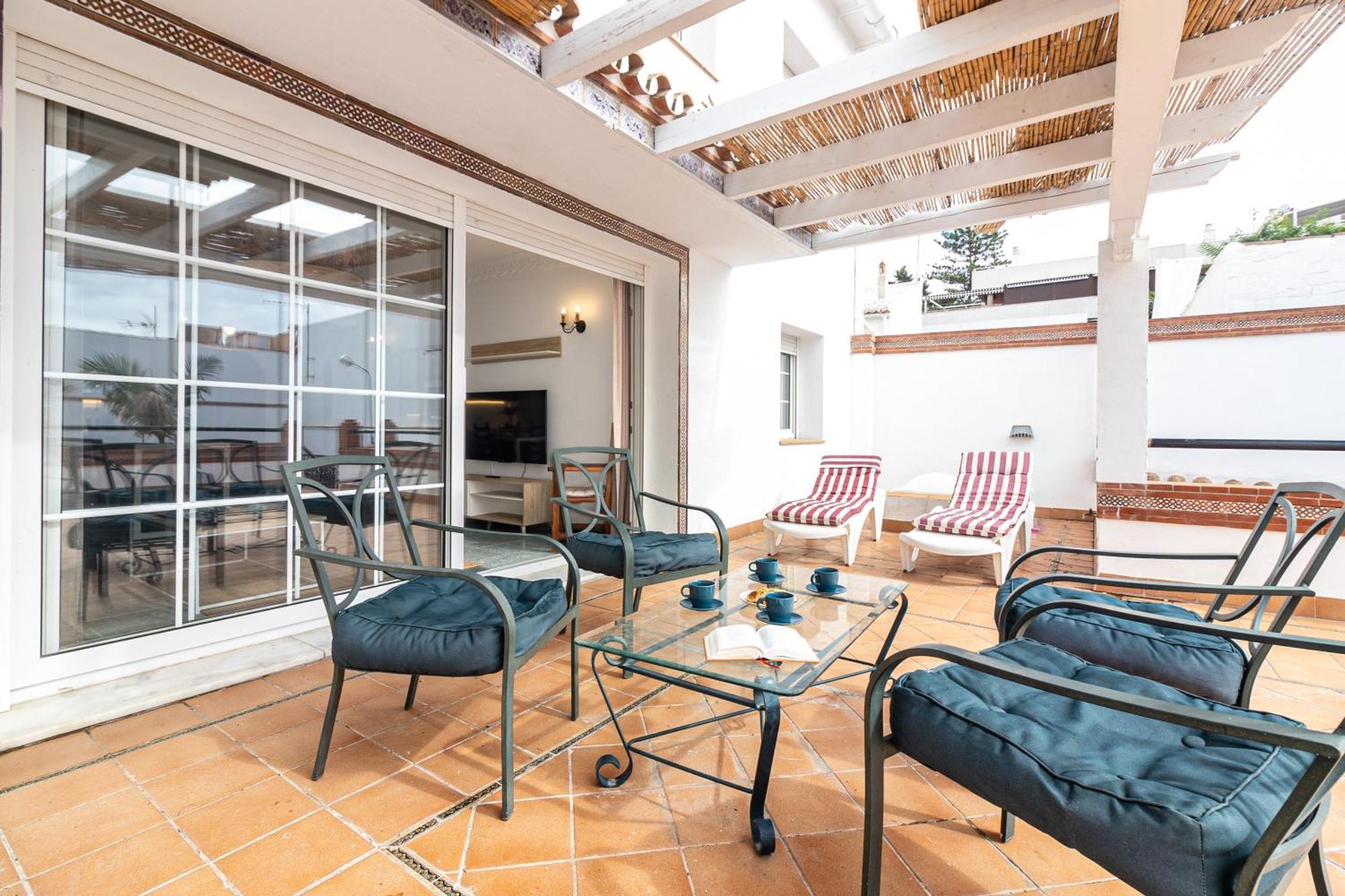 El Patio De La Luna Freshapartments Malaga Luaran gambar