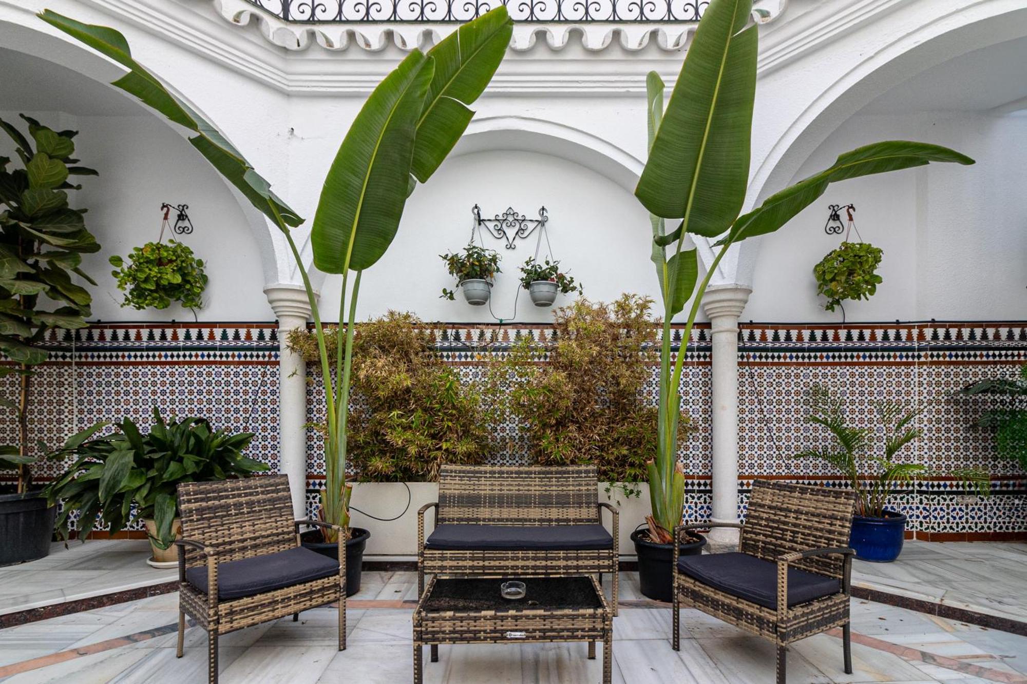 El Patio De La Luna Freshapartments Malaga Luaran gambar