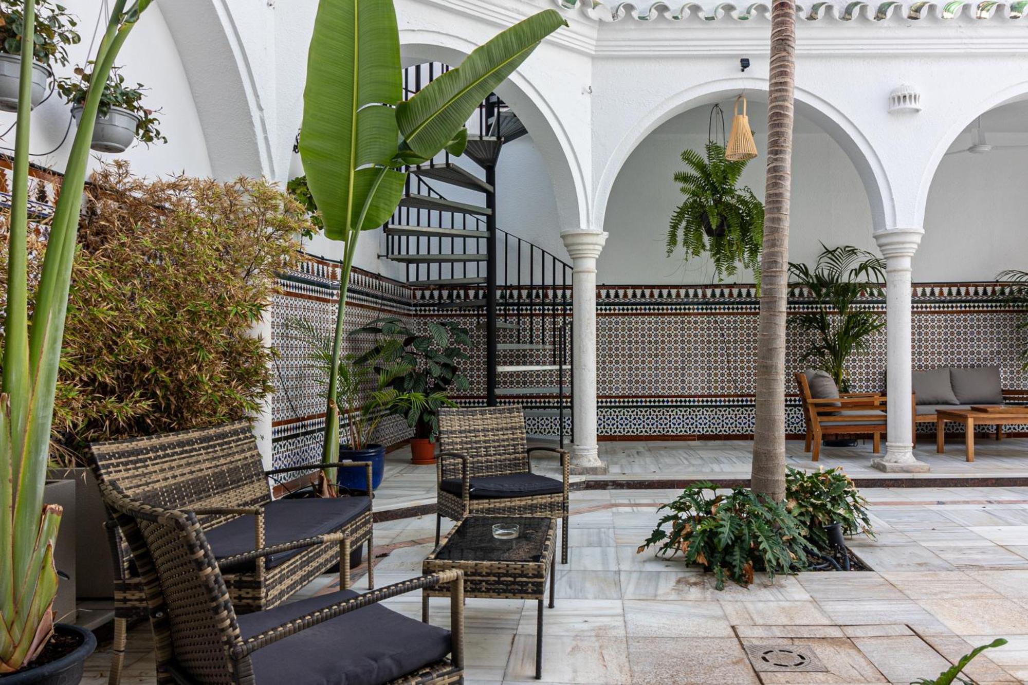 El Patio De La Luna Freshapartments Malaga Luaran gambar