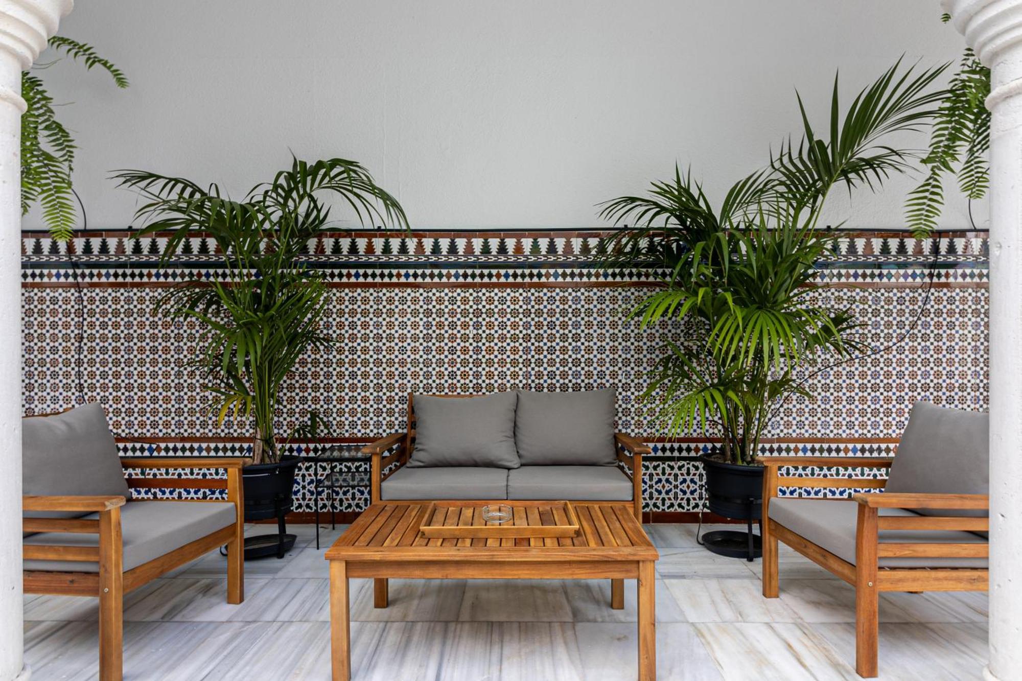 El Patio De La Luna Freshapartments Malaga Luaran gambar